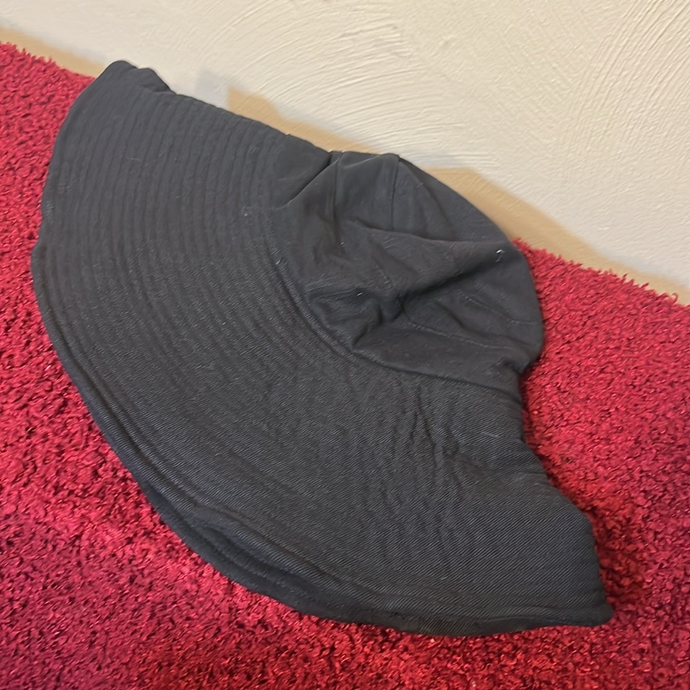 Coolibar Black Hat - image 3